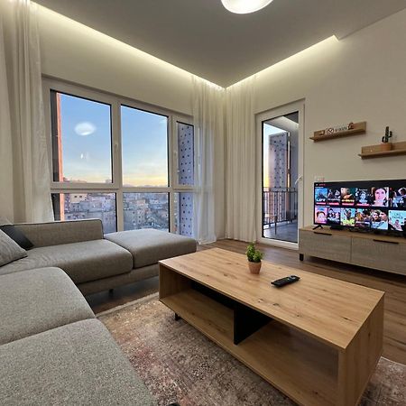 Cane Apartment Emerald Tirana Bagian luar foto