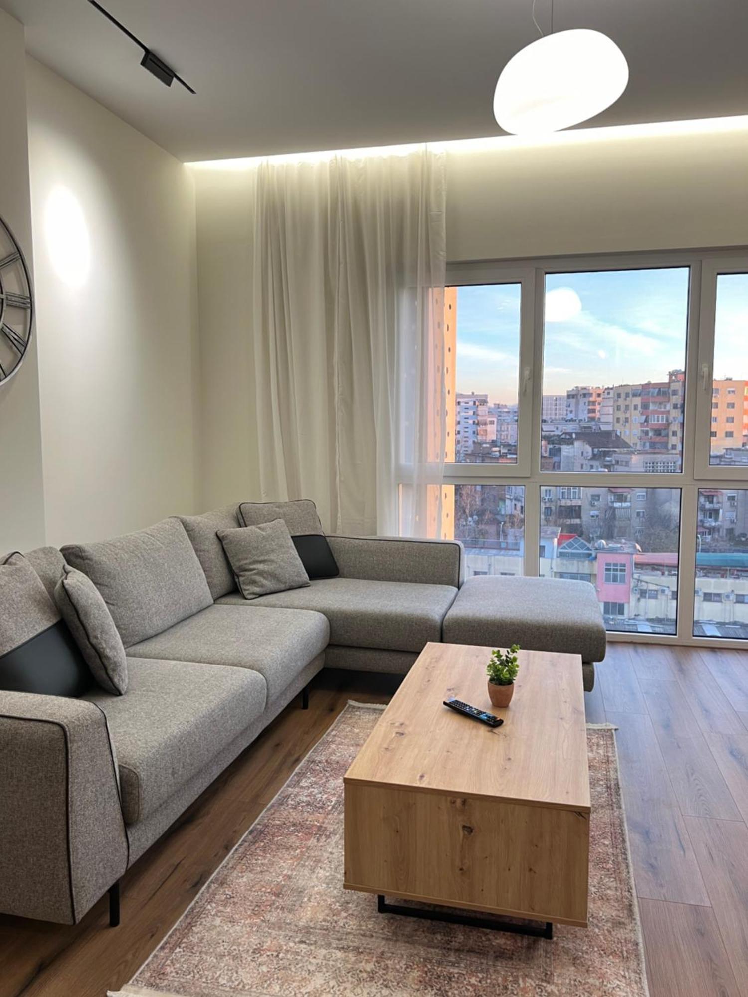Cane Apartment Emerald Tirana Bagian luar foto